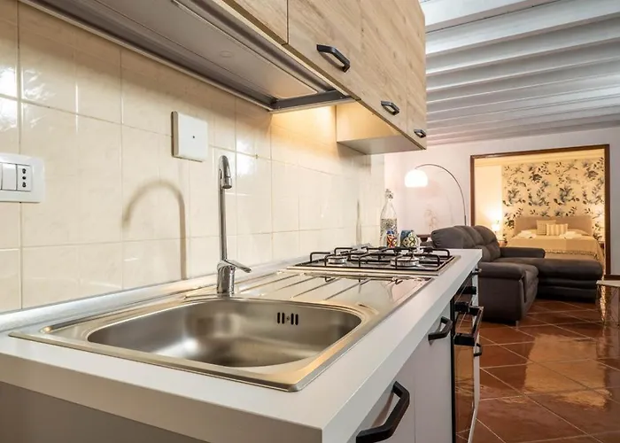 Dimore Castello * كالياري